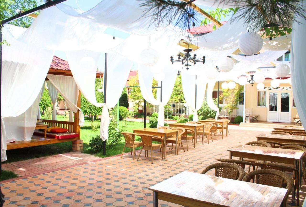 Hotel Grace Garden Kum Esterno foto